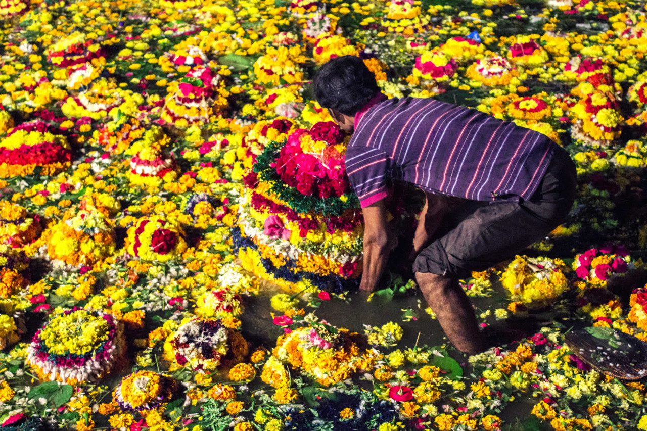 Astonishing Compilation of Bathukamma Images in Full 4K Over 999 Images!