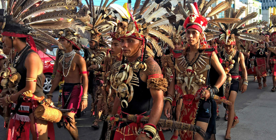 perayaan di sabah dan sarawak